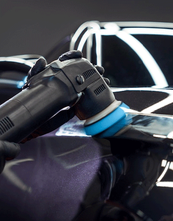 car-detailing-polishing_397170-2