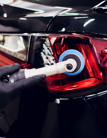 car-polish-wax-worker-hands-hold