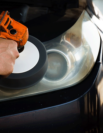 cleaning-headlights-with-buffer